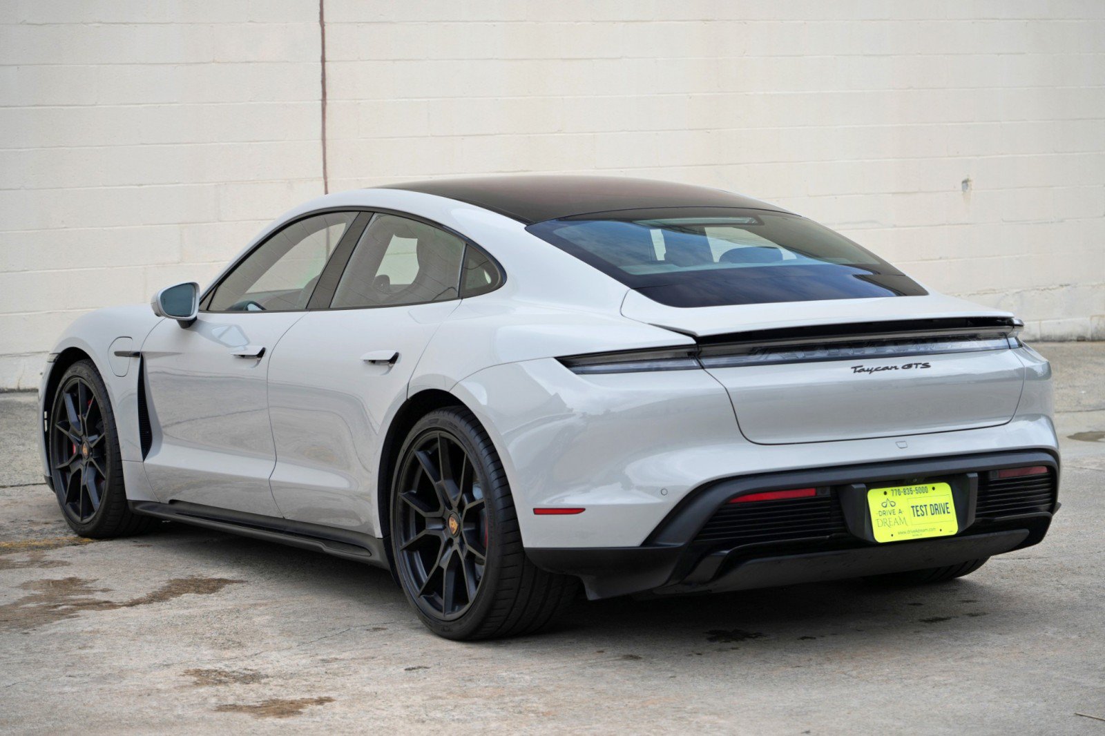 Used 2023 Porsche Taycan GTS AWD/4WD image 54