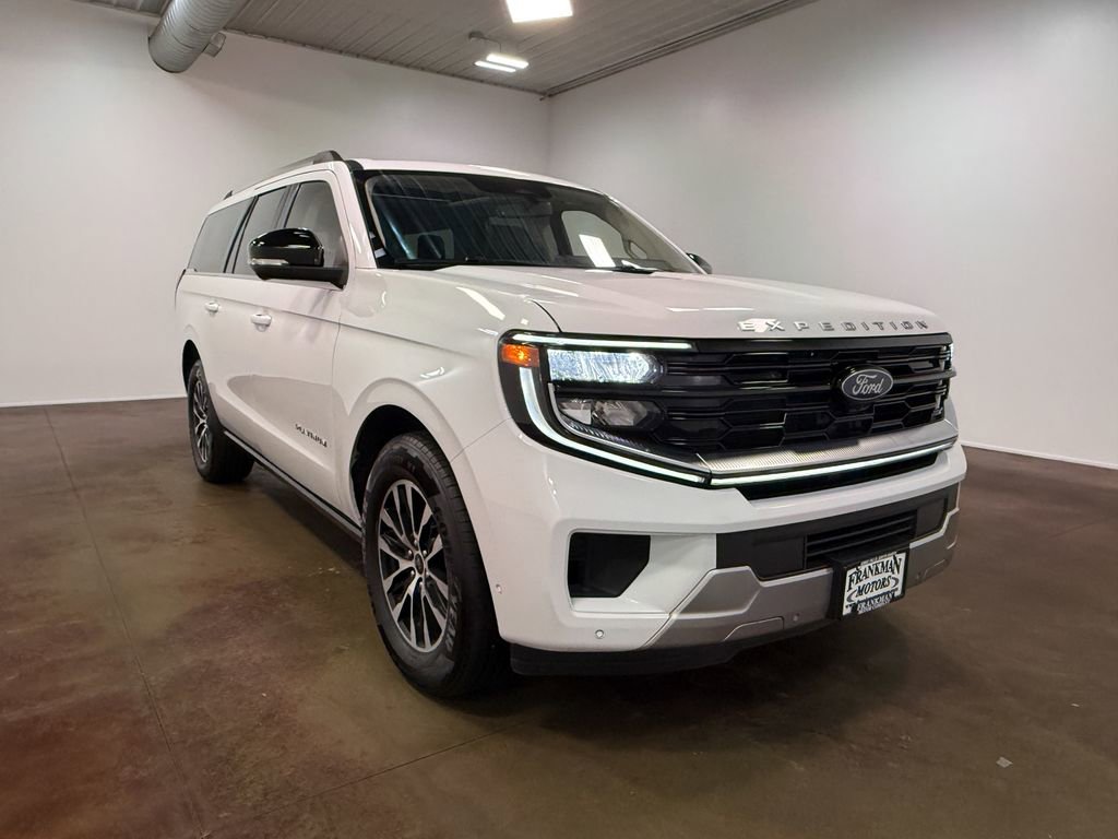 Used 2025 Ford Expedition Max Platinum image 30