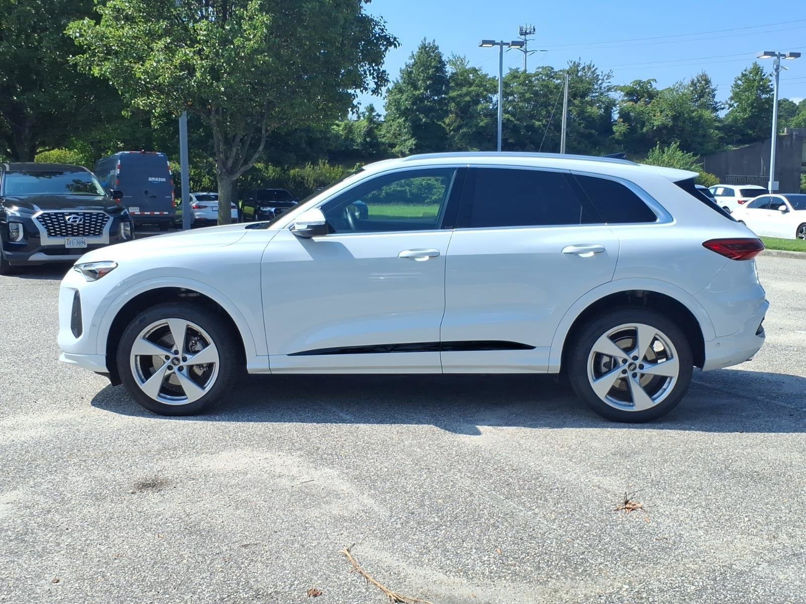 Used 2025 Audi Q5 Premium AWD/4WD image 5