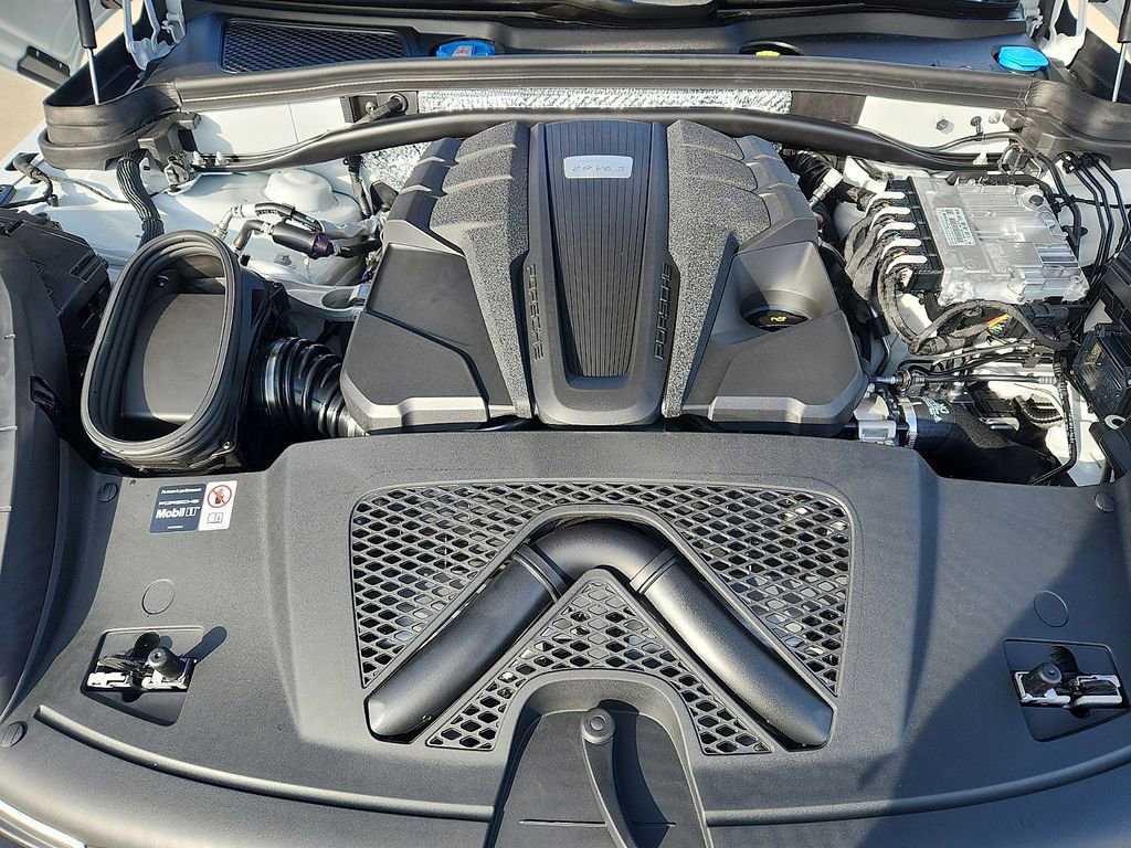 New 2026 Porsche Macan S image 23