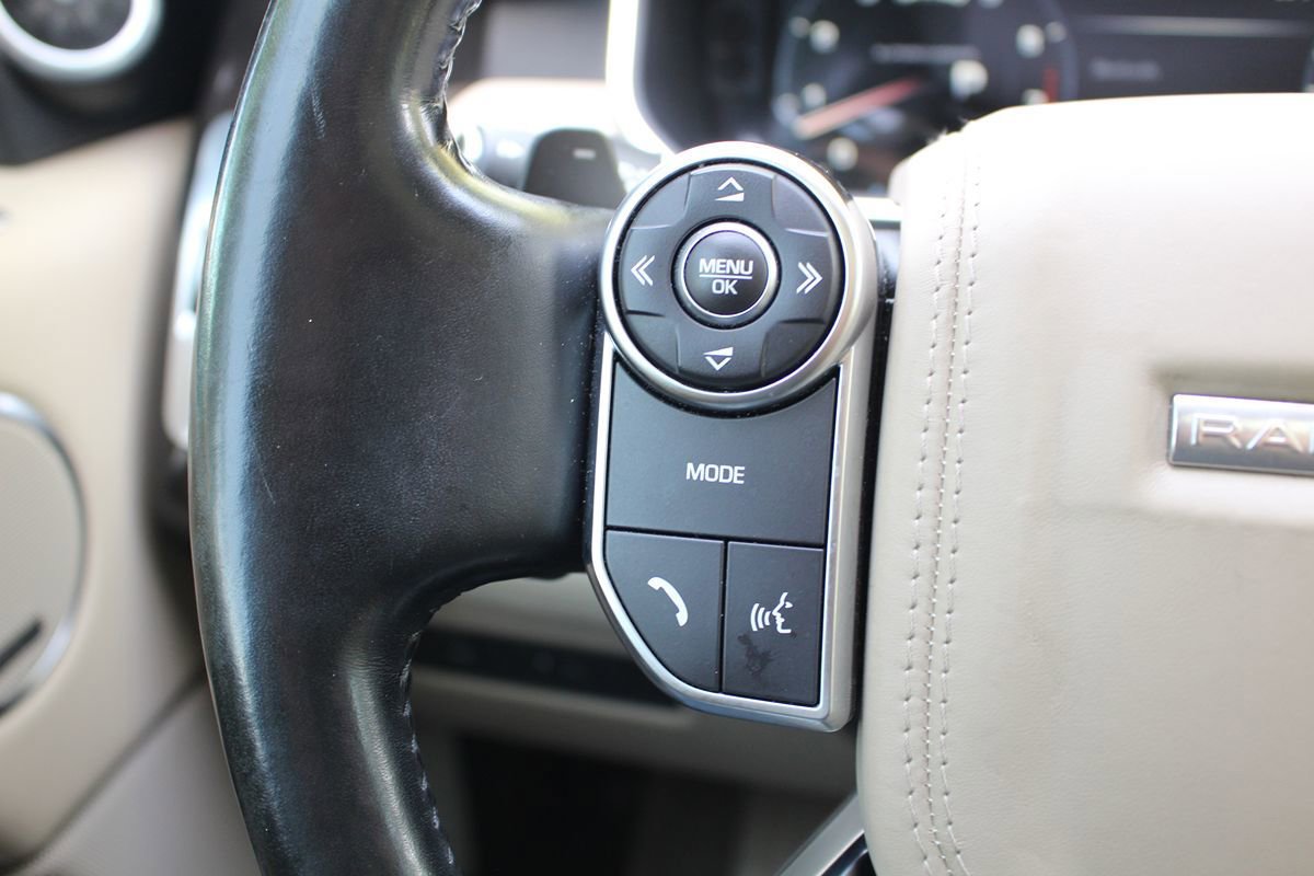 Used 2016 Land Rover Range Rover Supercharged AWD/4WD image 29
