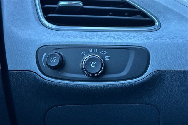 Used 2019 Chevrolet Bolt LT image 30