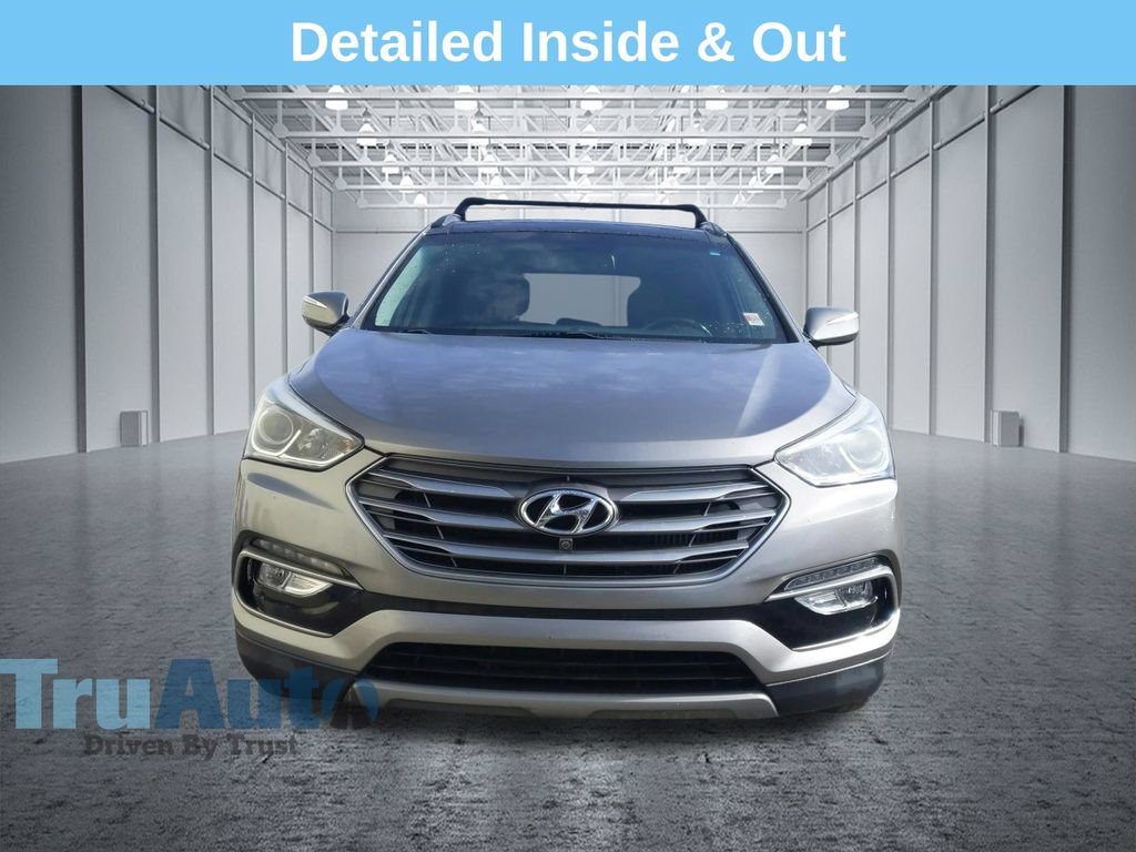 Used 2018 Hyundai Santa Fe Sport FWD image 2