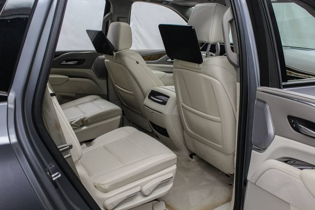 Certified 2021 Cadillac Escalade Sport Platinum AWD/4WD image 22