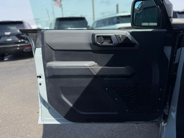 Used 2022 Ford Bronco Black Diamond image 11