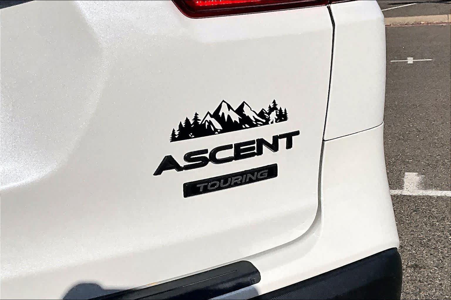 Used 2022 Subaru Ascent Touring AWD/4WD image 9