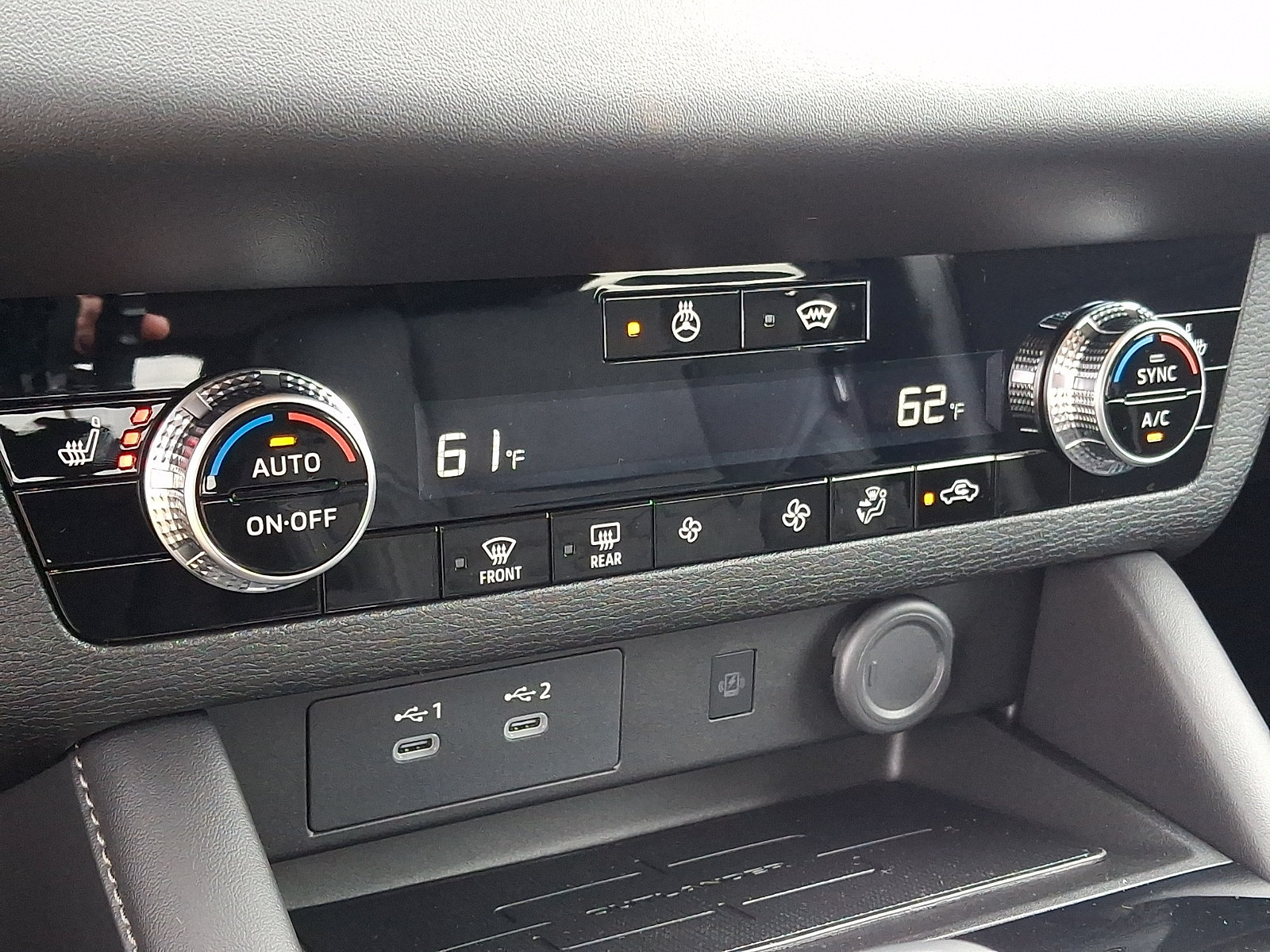 New 2026 Mitsubishi Outlander SE AWD/4WD image 14