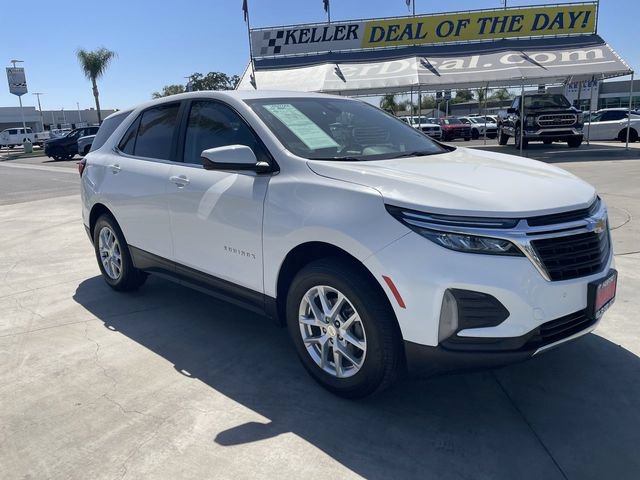 Used 2023 Chevrolet Equinox LT w/ Driver Convenience Package AWD/4WD image 2