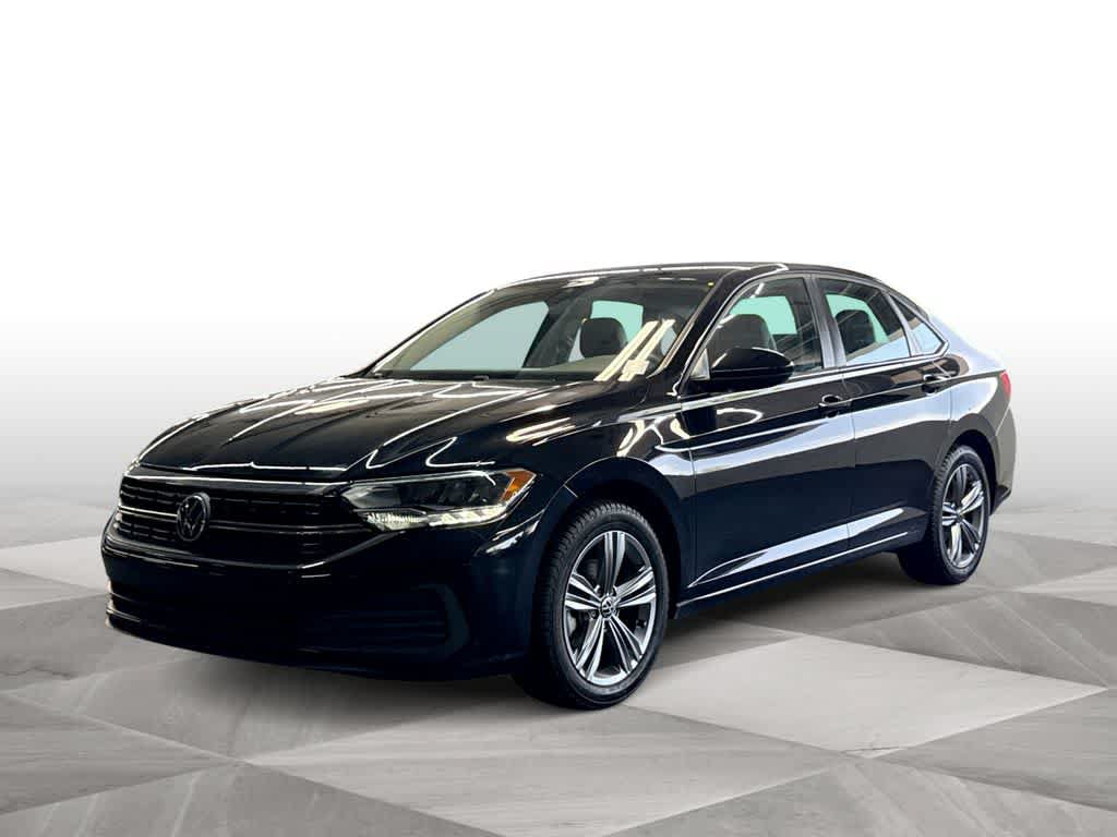 Certified 2022 Volkswagen Jetta SE FWD image 4
