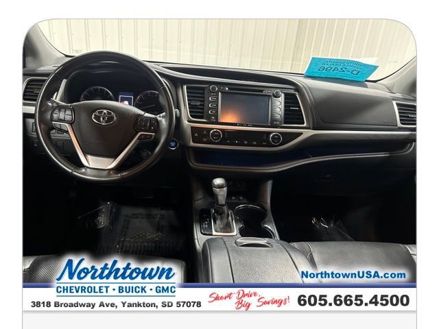 Used 2018 Toyota Highlander Limited image 24