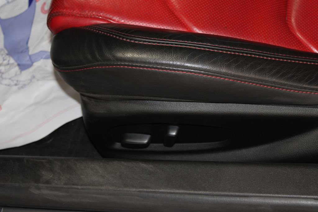 Used 2021 Chevrolet Camaro SS RWD image 17