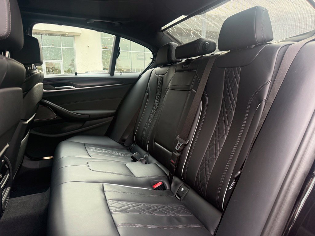 Used 2023 BMW 540i xDrive w/ M Sport Package AWD/4WD image 13
