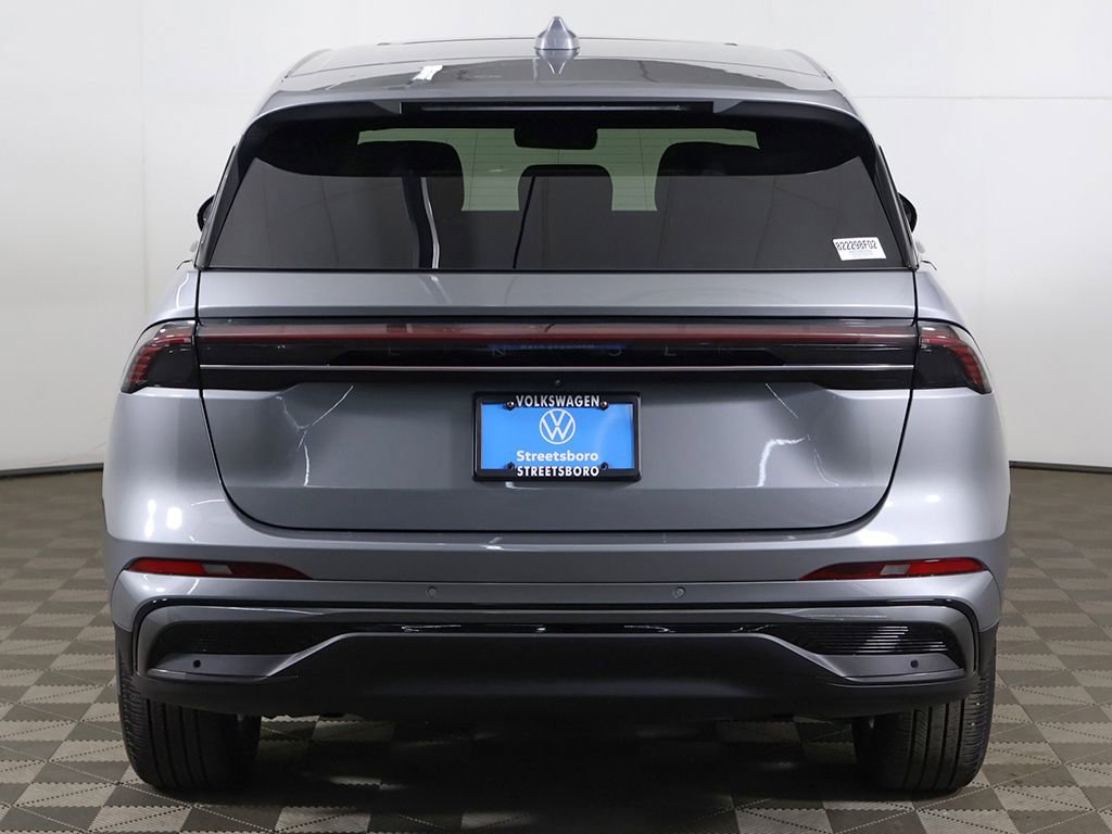 Used 2024 Lincoln Nautilus Premier w/ Equipment Group 102A AWD/4WD image 15