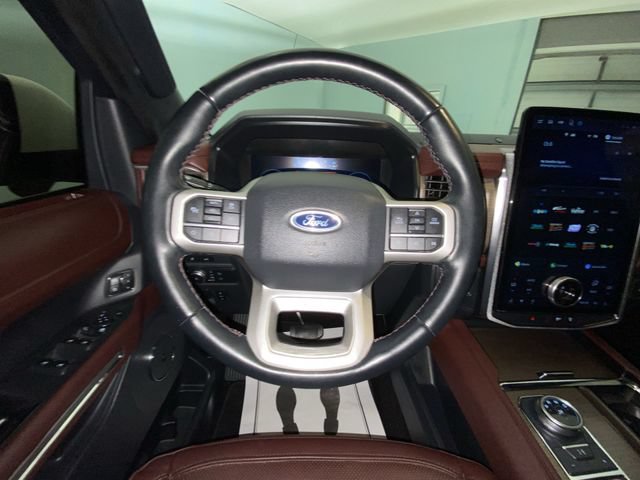 Used 2022 Ford Expedition Max Limited AWD/4WD image 14