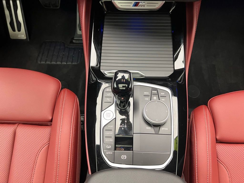 Certified 2024 BMW X4 M40i w/ Premium Package image 11