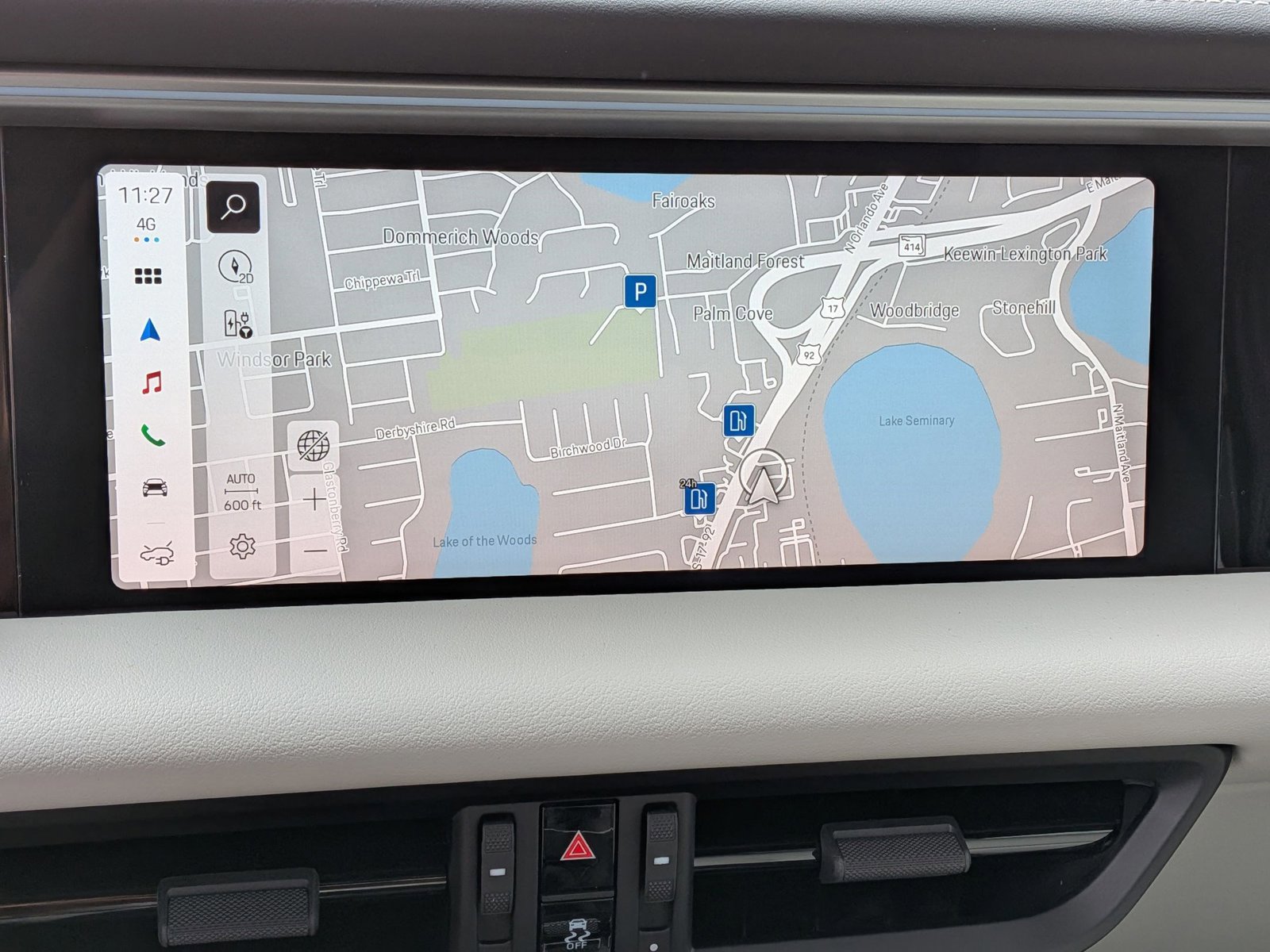 New 2026 Porsche Macan 4S Electric image 17