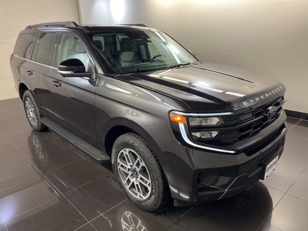 New 2025 Ford Expedition Active