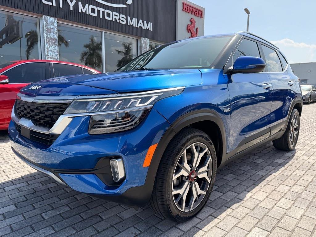 Used 2022 Kia Seltos SX AWD/4WD image 3
