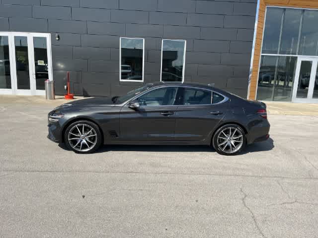 Used 2023 Genesis G70 2.0T AWD/4WD image 6