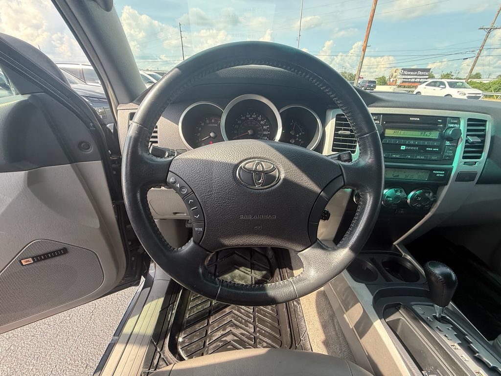 Used 2008 Toyota 4Runner SR5 RWD image 16