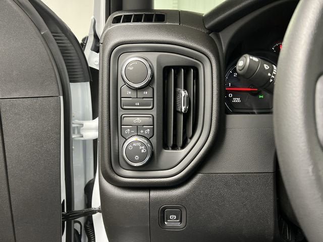 New 2025 GMC Sierra 3500 Pro image 17