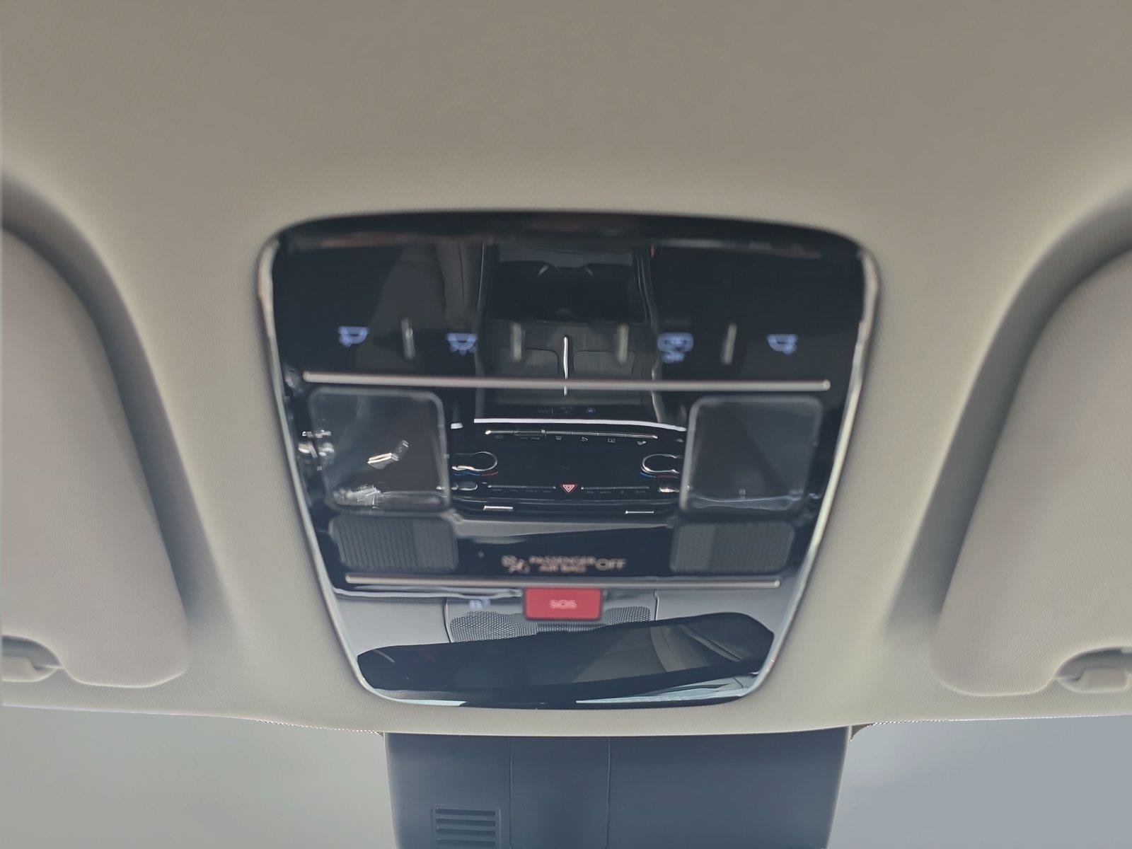 Certified 2026 Hyundai Santa Fe SE AWD/4WD image 18
