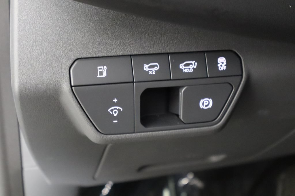 Used 2024 Kia EV9 Light Long Range RWD image 23