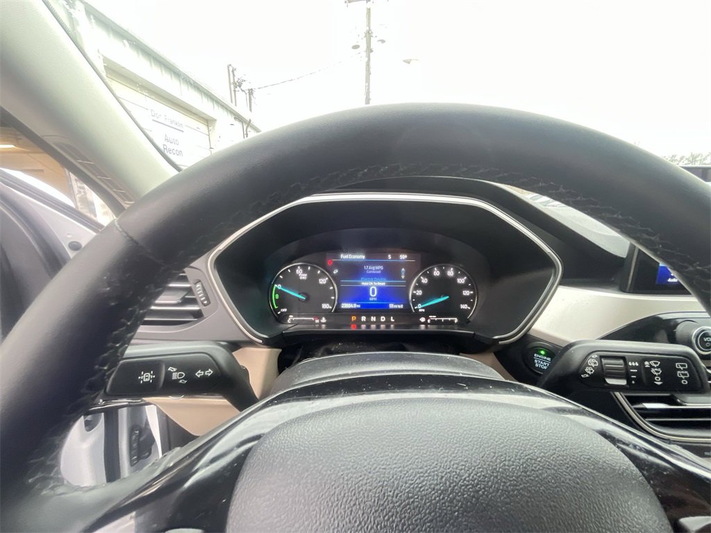 Used 2022 Ford Escape SEL image 15