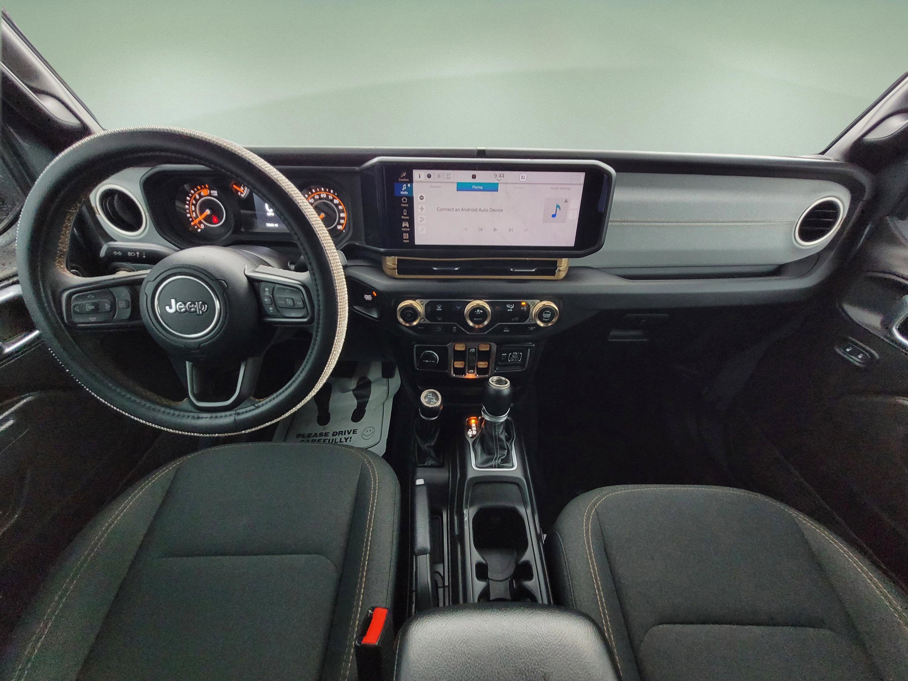 Used 2024 Jeep Wrangler Sport S AWD/4WD image 15