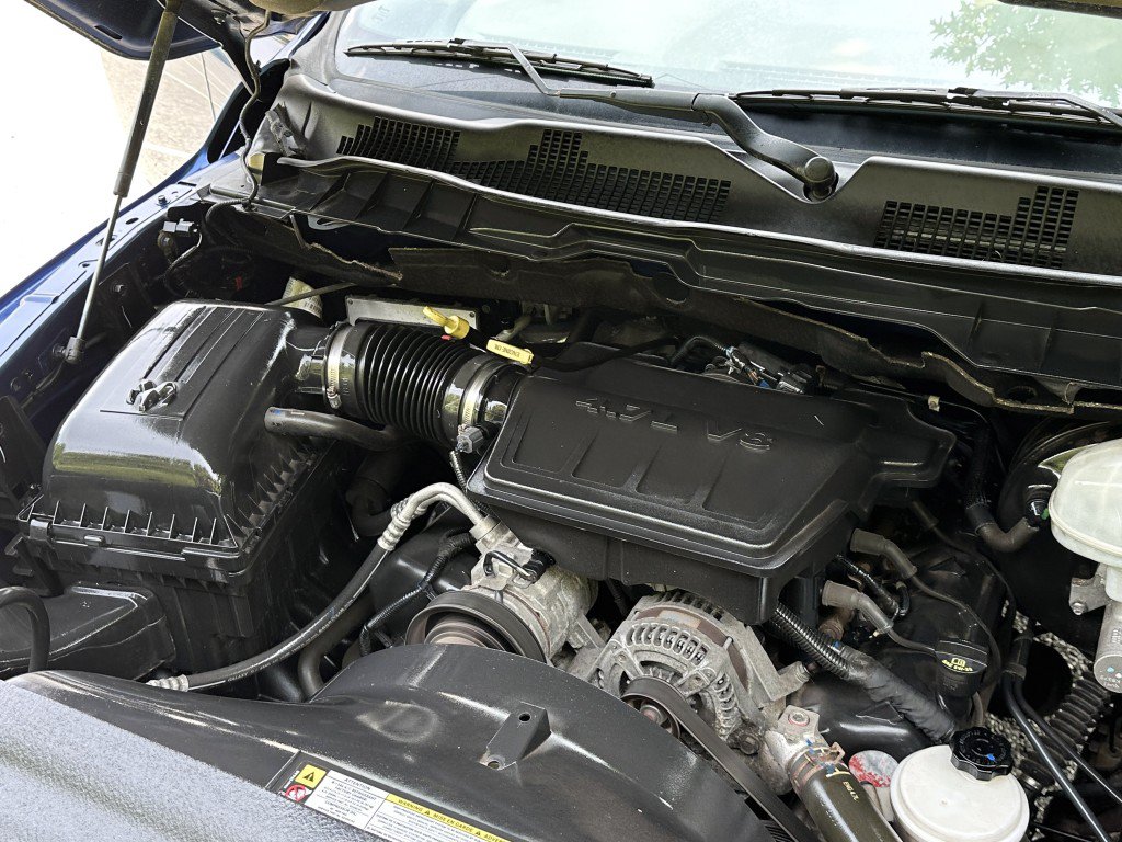Used 2010 Dodge Ram 1500 Truck SLT w/ Luxury Group AWD/4WD image 33