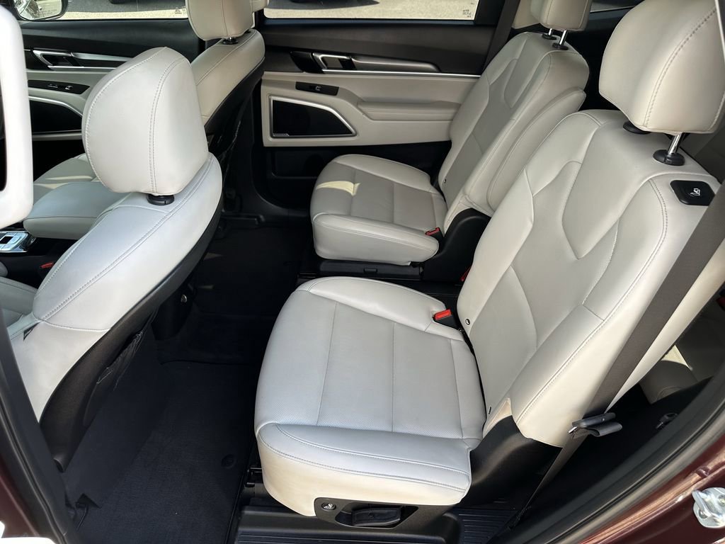 Used 2021 Kia Telluride S image 19