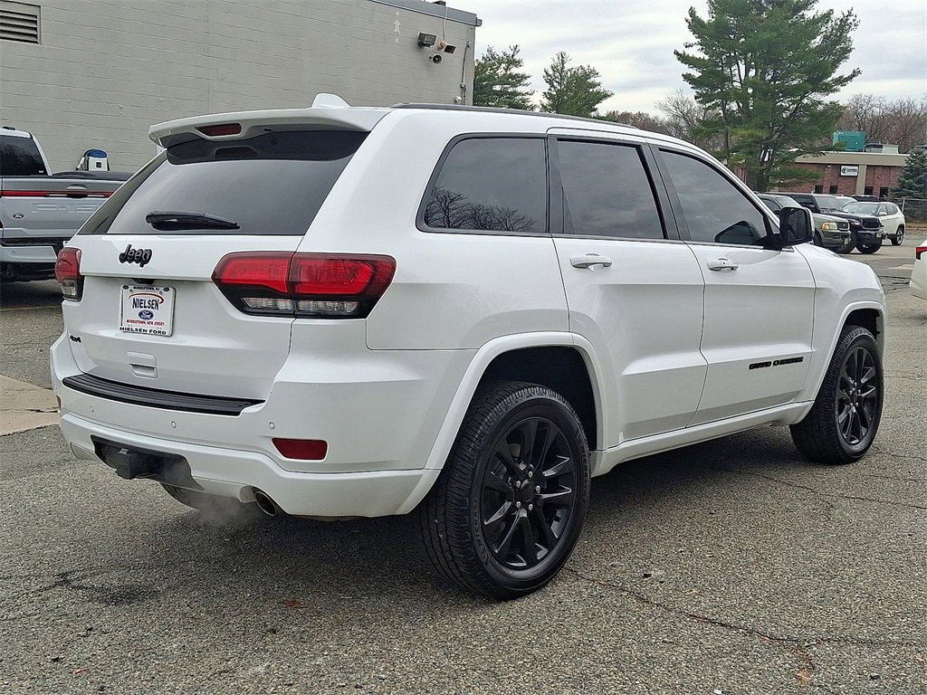 Used 2021 Jeep Grand Cherokee Laredo X image 31
