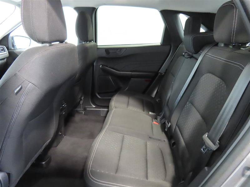 Used 2025 Ford Escape Active AWD/4WD image 30