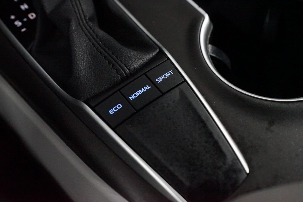 Certified 2022 Toyota Camry LE FWD image 21