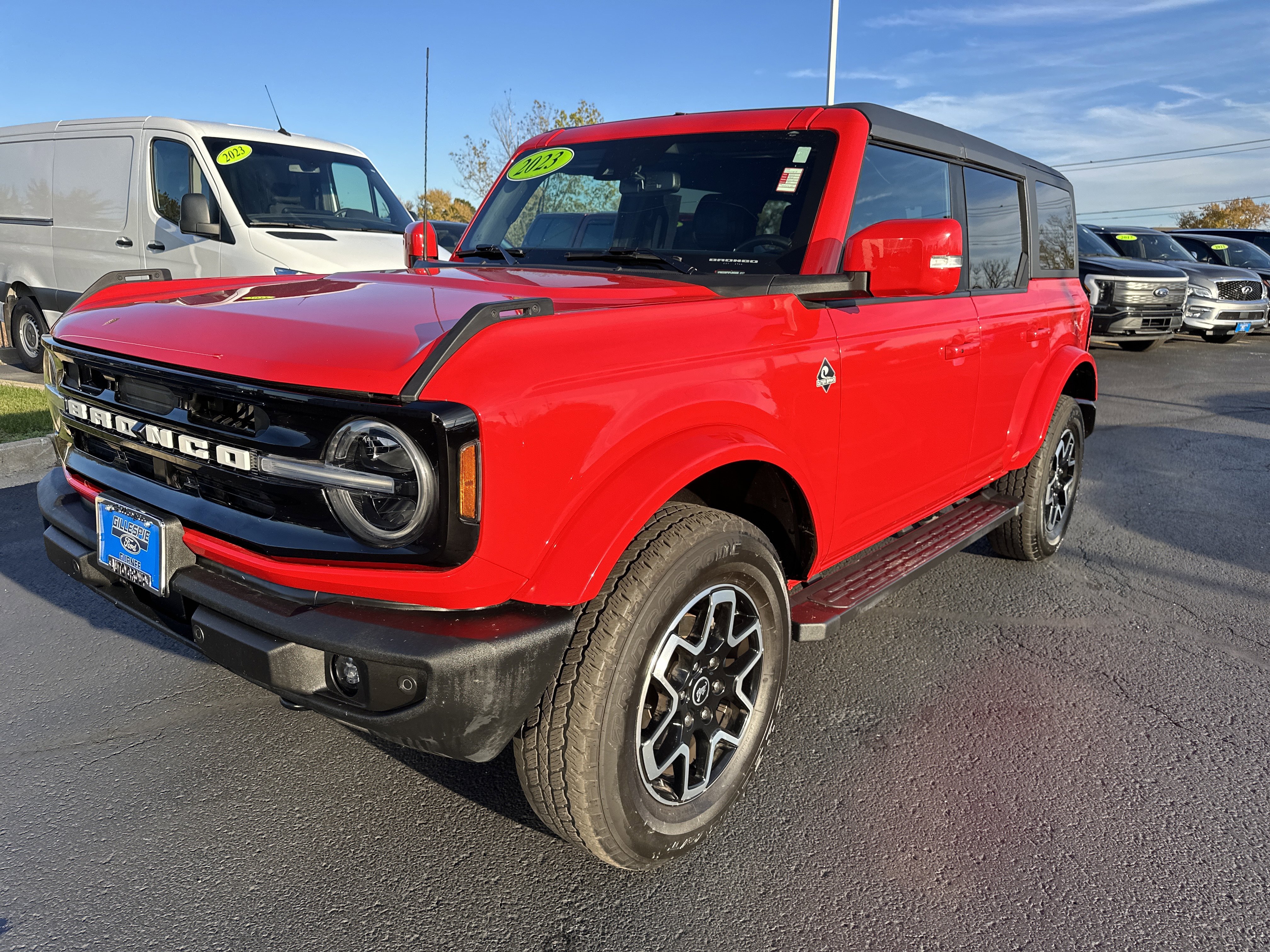 Used 2023 Ford Bronco Outer Banks image 8