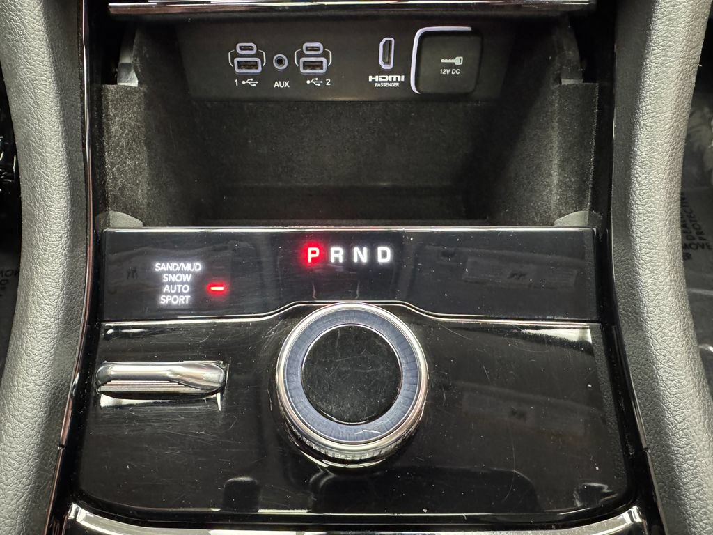 Used 2022 Jeep Grand Cherokee L Limited AWD/4WD image 19