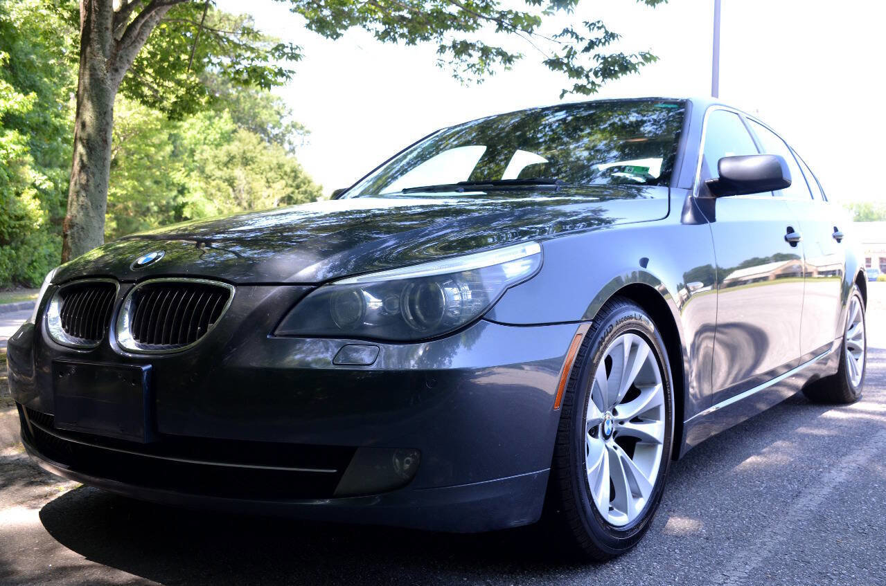 Used 2009 BMW 535i 535i 4dr Sedan image 2