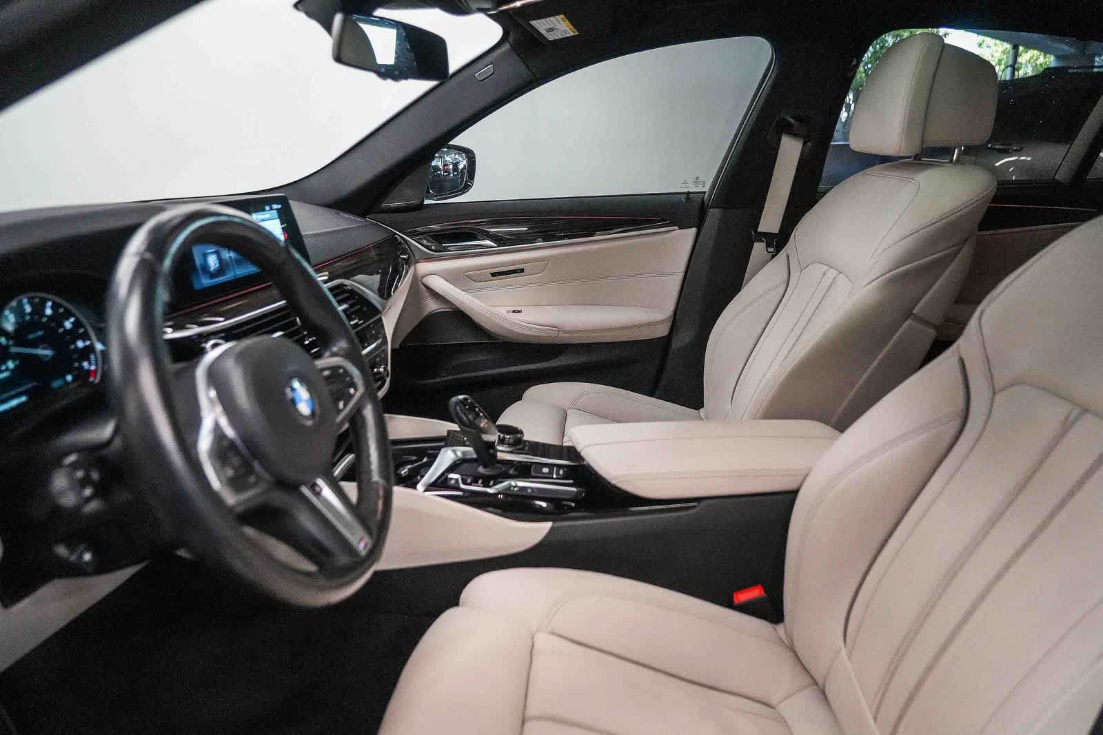 Used 2018 BMW M550i xDrive AWD/4WD image 18