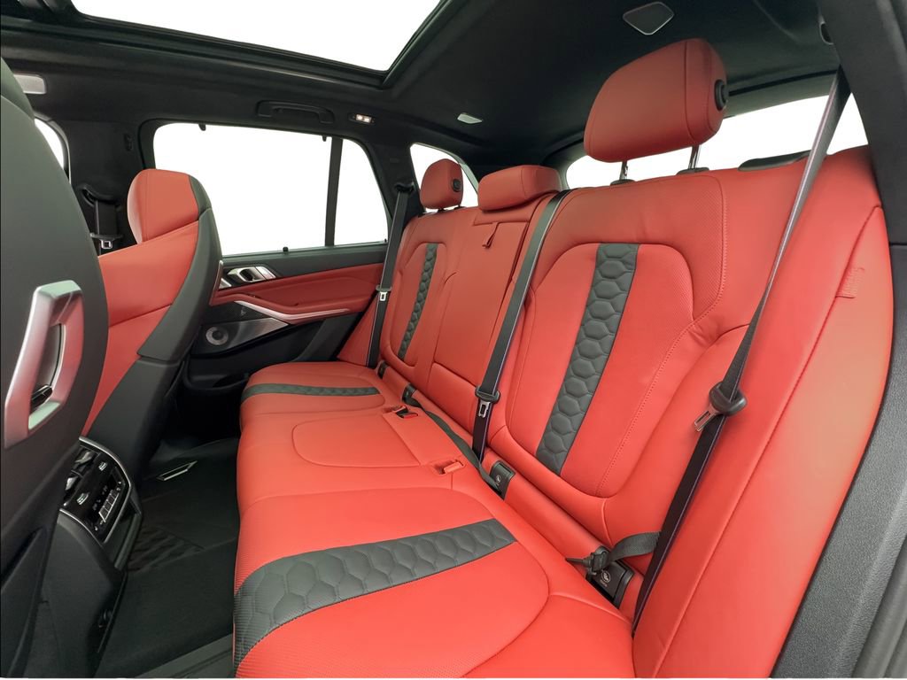 Used 2025 BMW X5 M Competition w/ Executive Package image 26