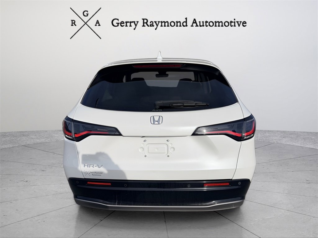 Used 2023 Honda HR-V EX-L image 5