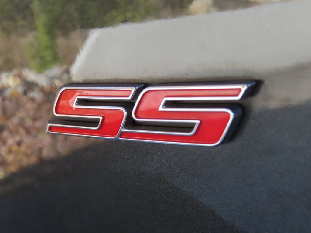 Used 2017 Chevrolet Camaro SS image 19