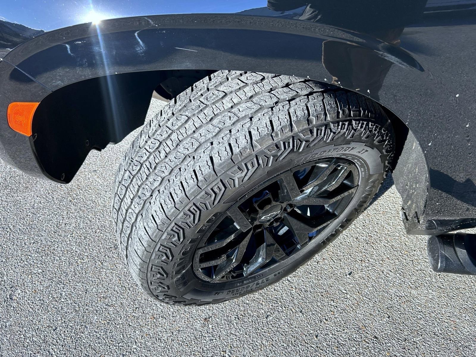 Used 2024 Chevrolet Tahoe Z71 w/ Luxury Package image 24