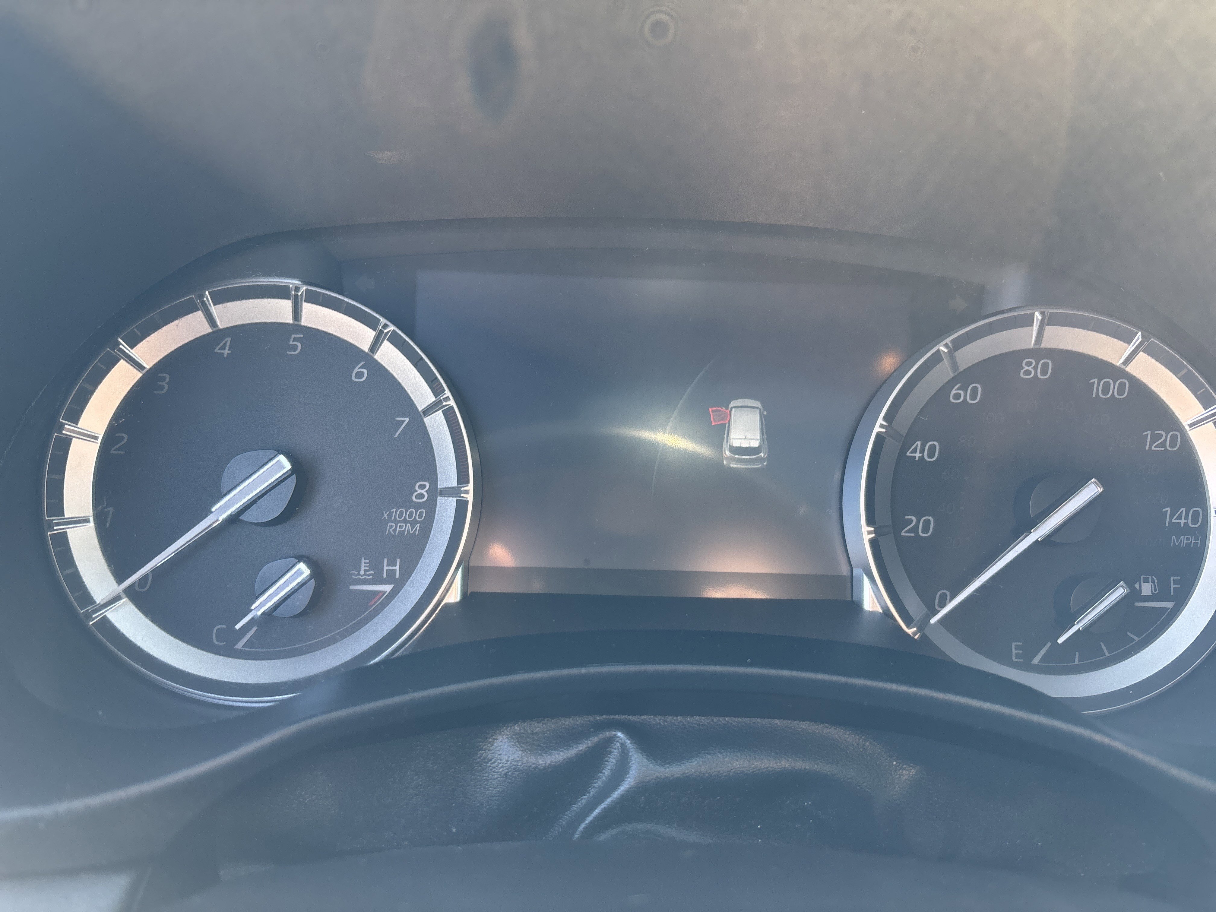 Used 2022 Toyota Highlander XSE AWD/4WD image 19