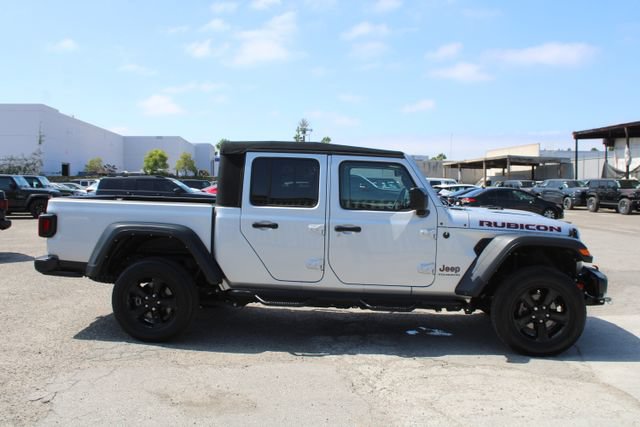 Used 2023 Jeep Gladiator Rubicon w/ Trailer Tow Package AWD/4WD image 3