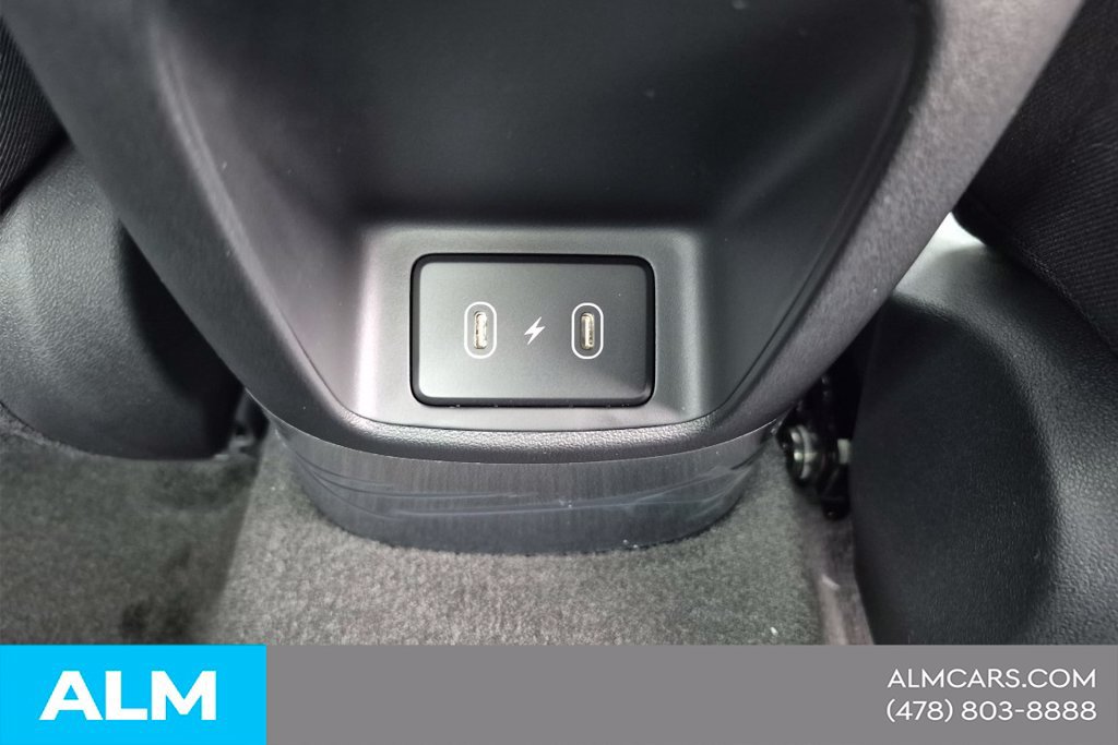 Used 2026 Hyundai Elantra Sport FWD image 17