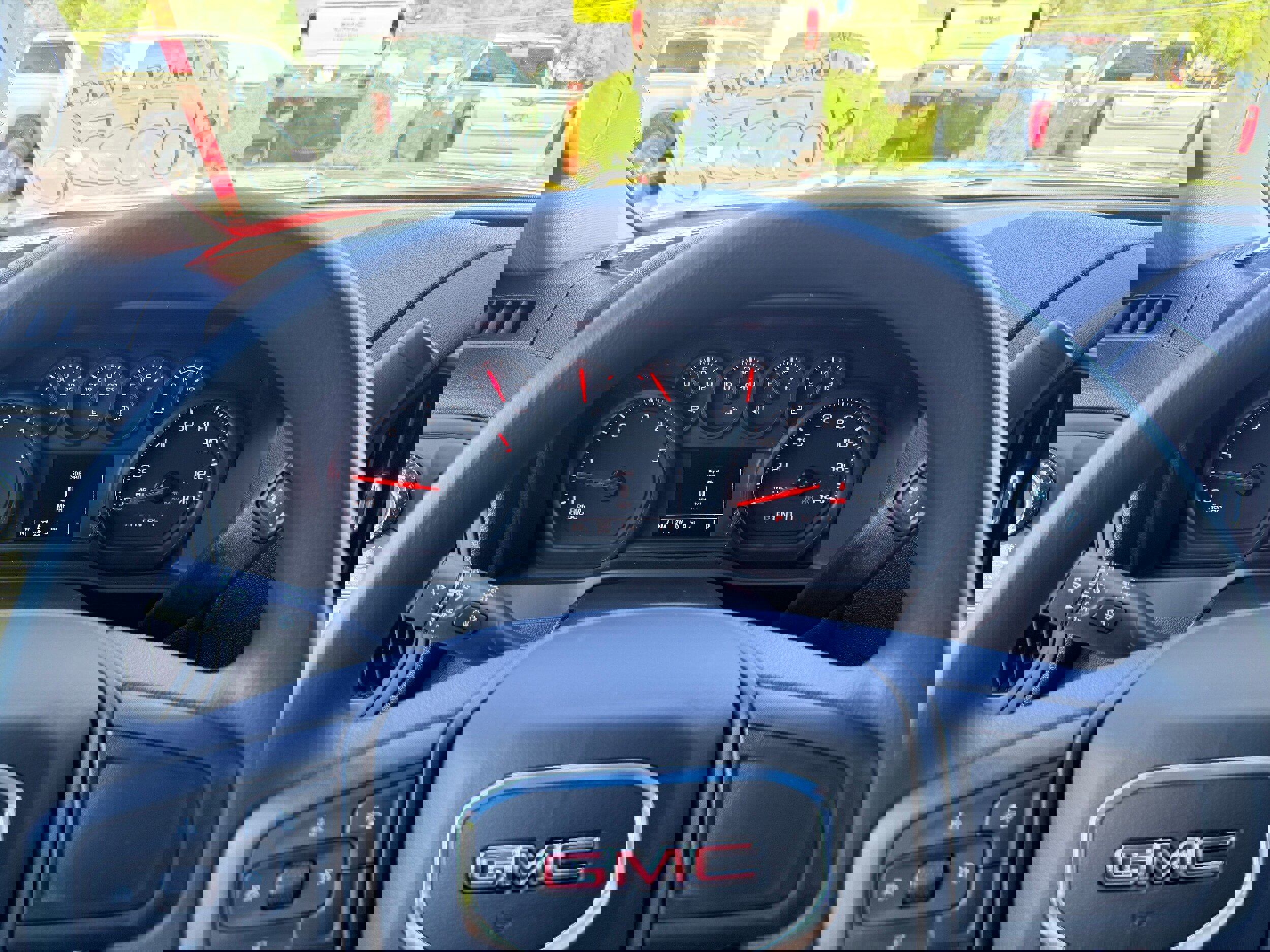 New 2026 GMC Sierra 2500 Pro image 12