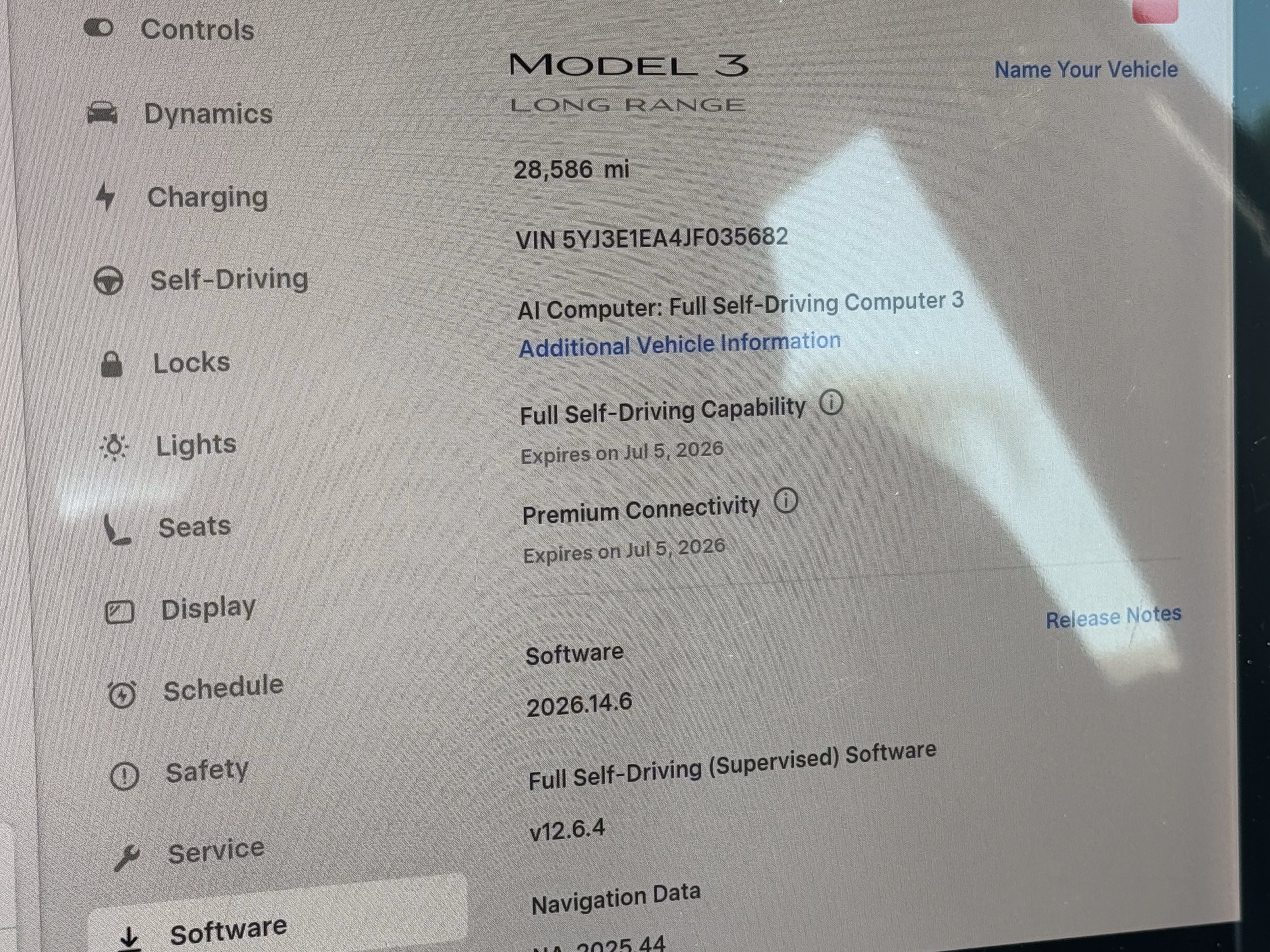 Used 2018 Tesla Model 3 Long Range RWD image 23