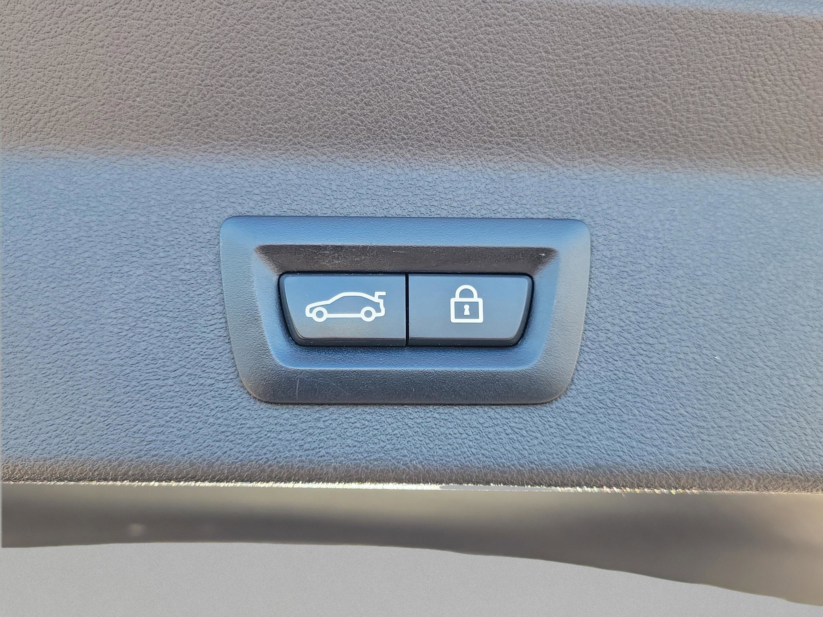 Used 2019 BMW X3 M40i w/ Premium Package image 24