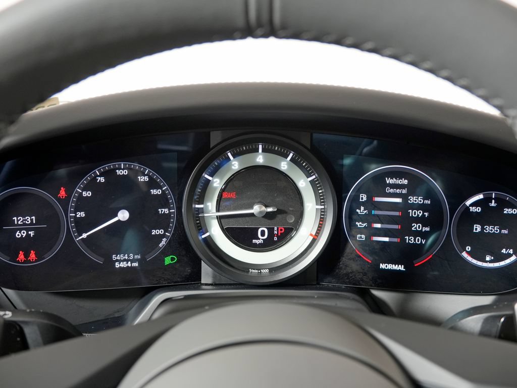 Certified 2024 Porsche 911 Targa 4S w/ Premium Package AWD/4WD image 26