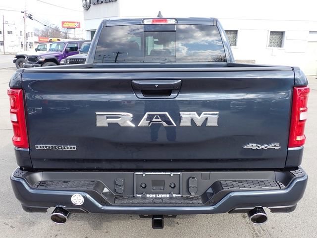 New 2026 RAM 1500 4x4 Crew Cab image 4